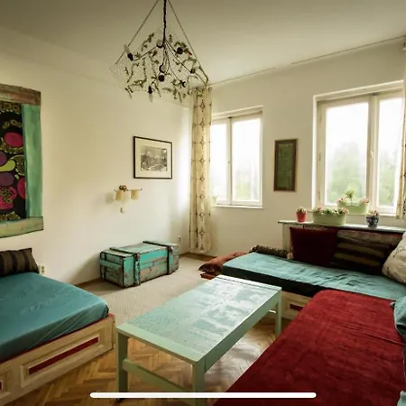 Apartment Cosy Art Flat In Downtown Budapest