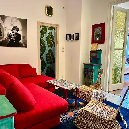 Apartment Cosy Art Flat In Downtown *