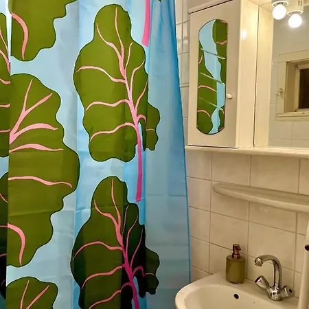 Cosy Art Flat In Downtown Budapest